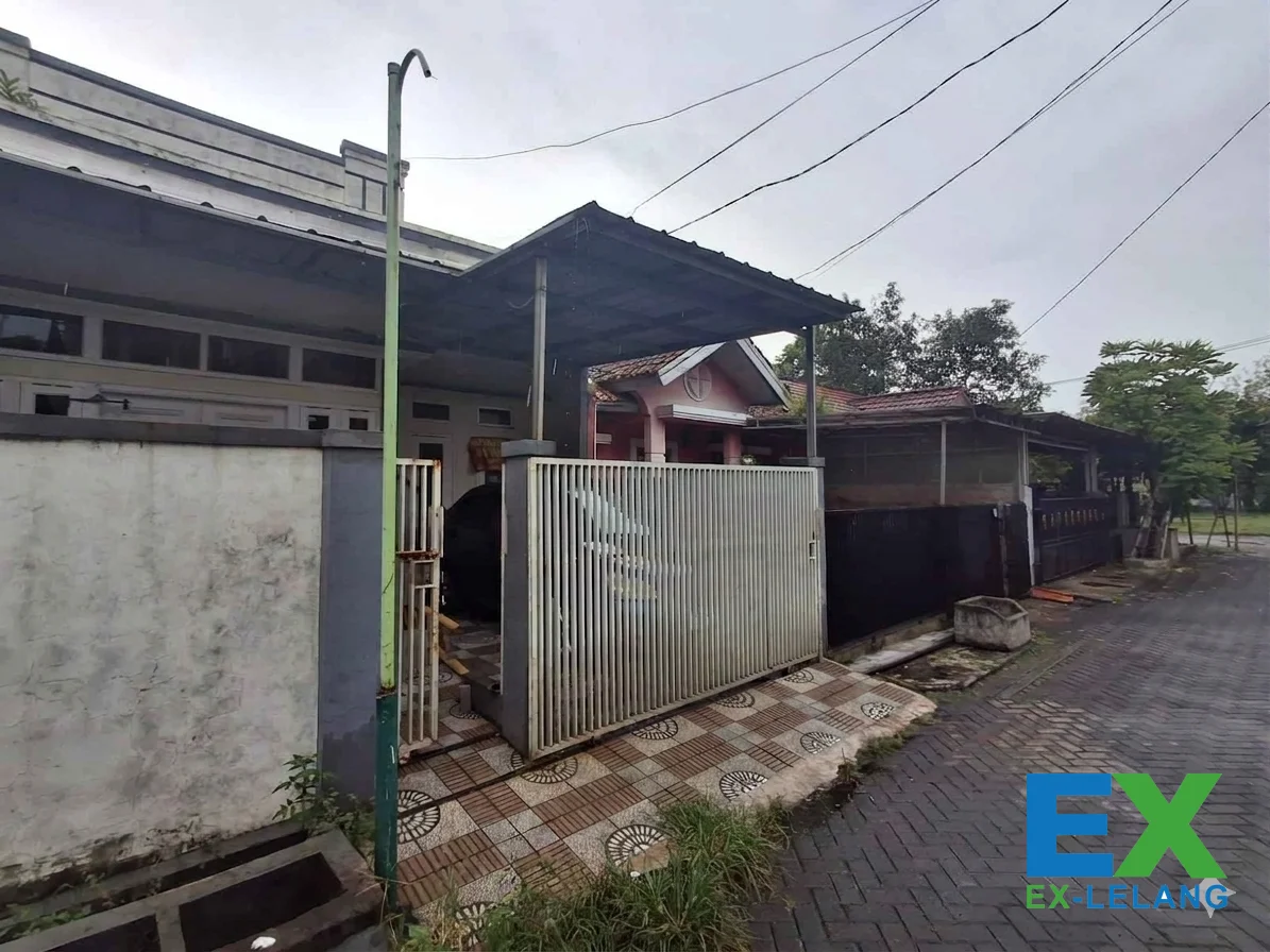 1 bidang tanah dengan total luas 72 m² berikut bangunan di Kab. Bandung