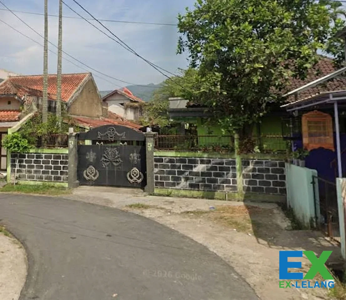 1 bidang tanah Luas dengan total luas 397 m² berikut bangunan di Kab. Bandung