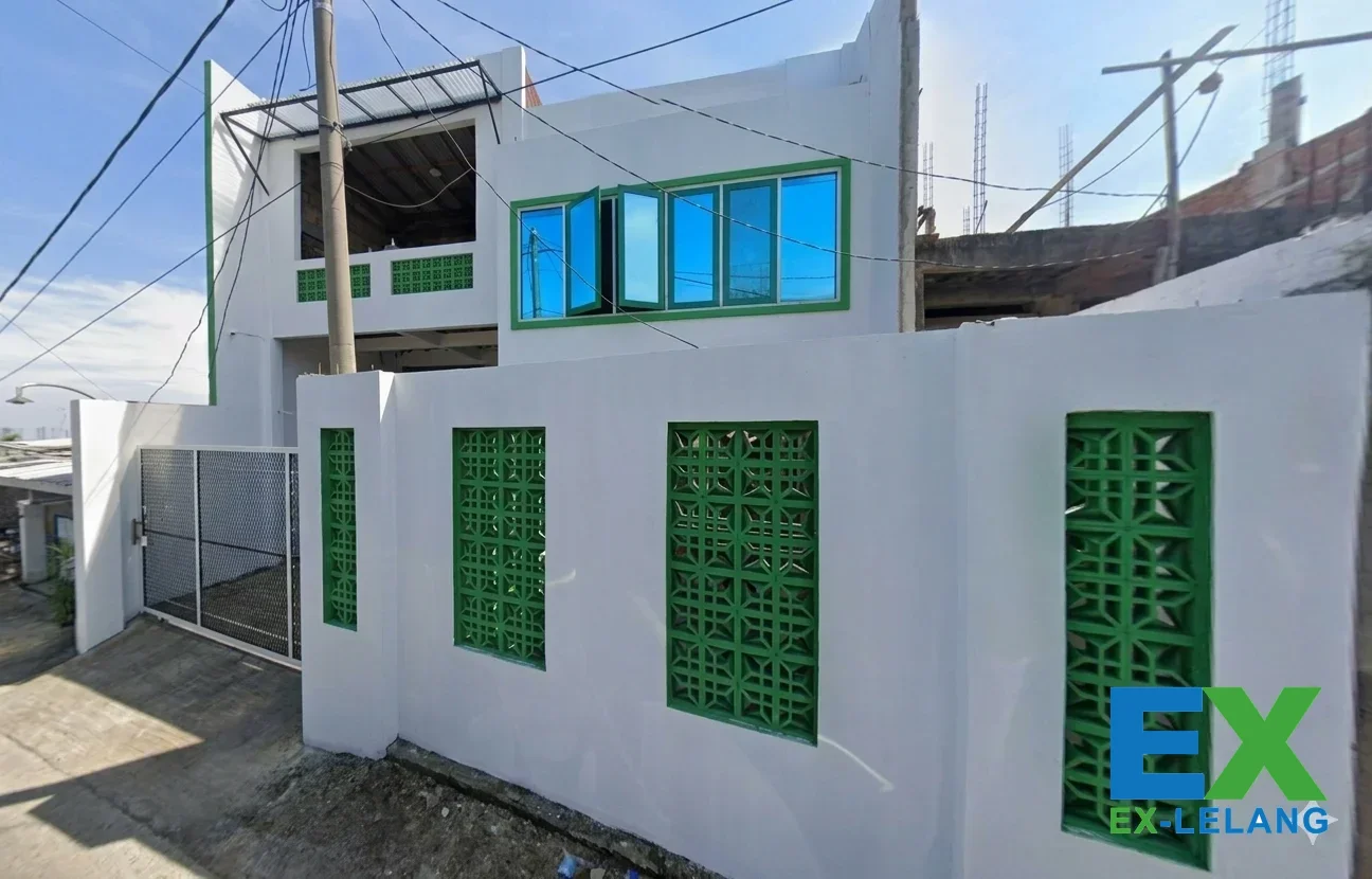 1 Rumah Dan 1 Gudang Besar Luas 280m² Kabupaten Bandung