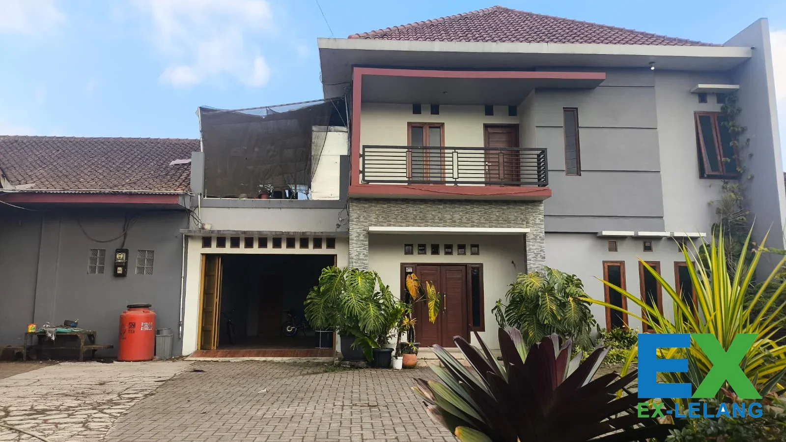 Rumah Besar Dengan Luas 633 m² Di Kabupaten Bandung