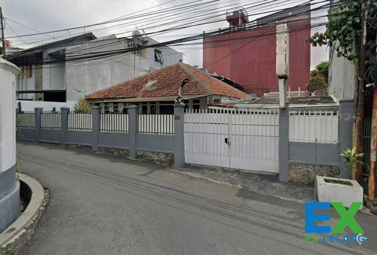 Rumah Classic Lega Di Jl. Ciheulang Dipati Ukur Dengan Luas 451 m²  Kota Bandung