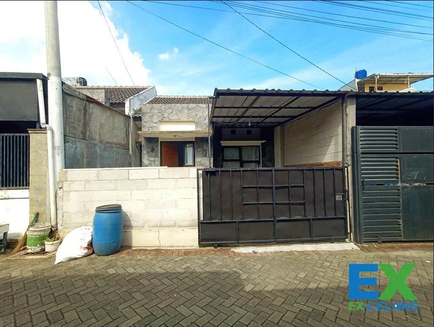 Rumah Di Dengan luas 72 m² berikut bangunan di Kab. Bandung