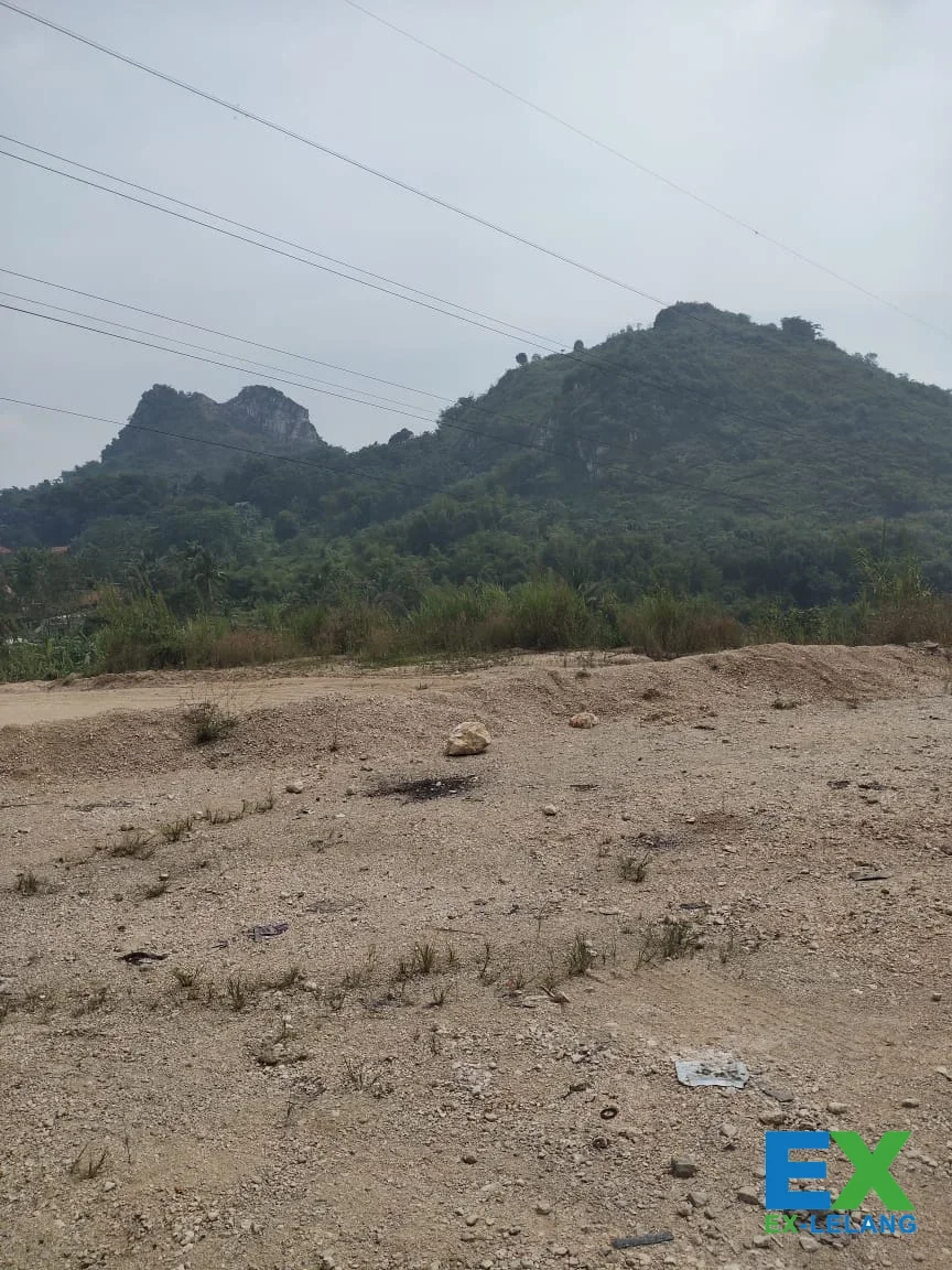 Tanah Dengan Luas 5,08 Ha Di J. Raya Padalarang Kab Bandung Barat