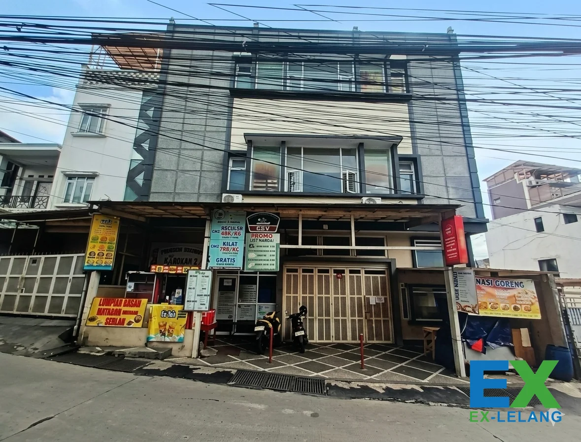 Kost Kosan Dekan Universitas Widyatama Bandung Dengan Luas 243 m²