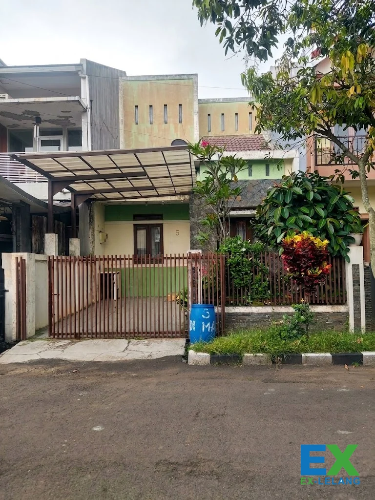 Rumah Cantik Di Area Adi Pura Kota Bandung Dengan Luas 84 m²