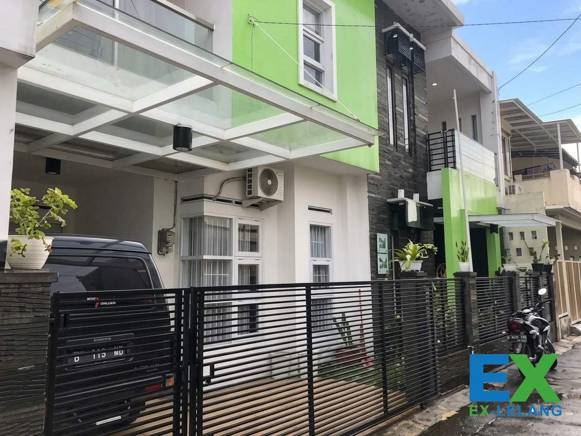 Rumah 2 Lantai Minimalis Di Area Antapani Dengan Luas 72