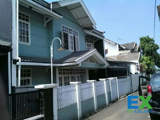 Rumah Classic Di Area Riung Bandung Dengan 131 m²